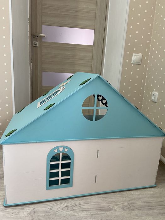 Продам дом кукольный