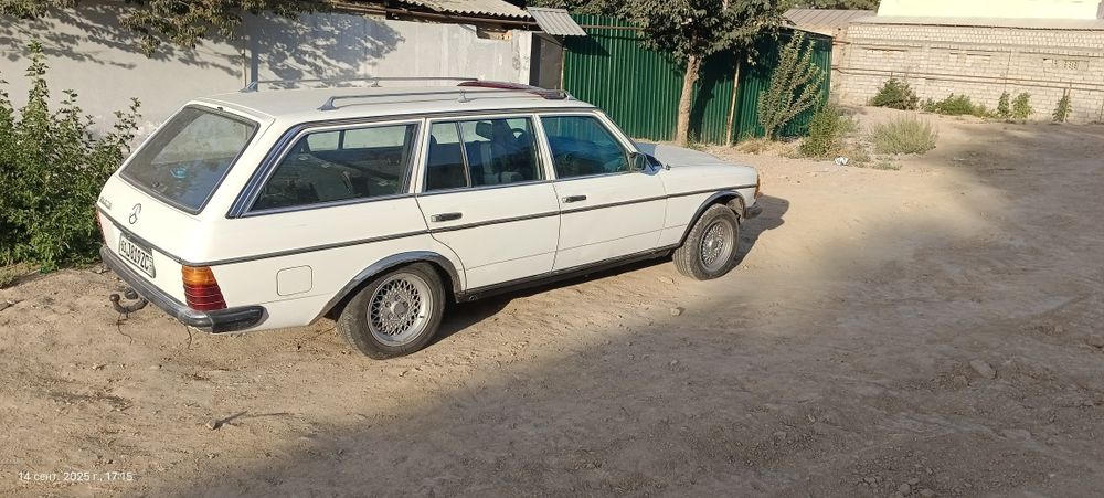 Mercedes Benz universal dizel 1983