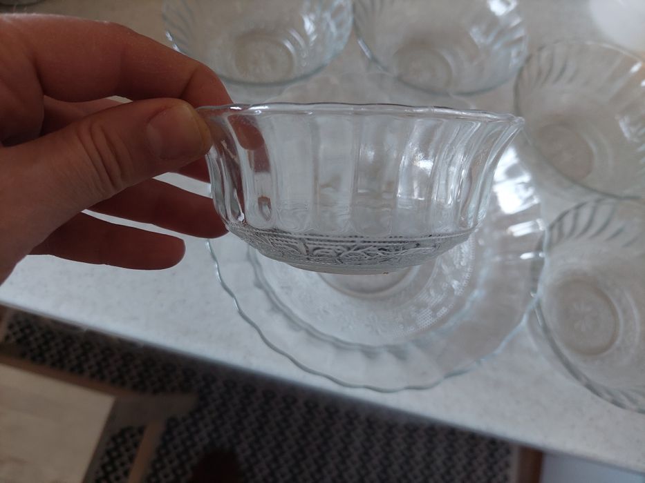 Предлагам посуда за домакинство,запазена и много красива