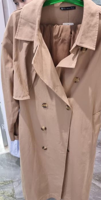 Продается тренч новая