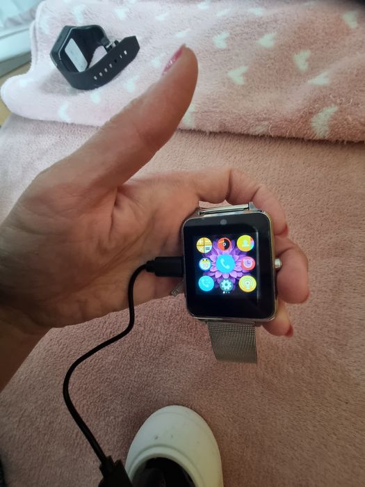 Smartwatch Swatchs silver edition
