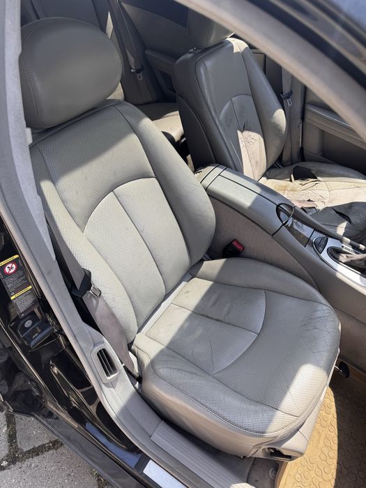 Нa части Mercedes benz W211 224 v6