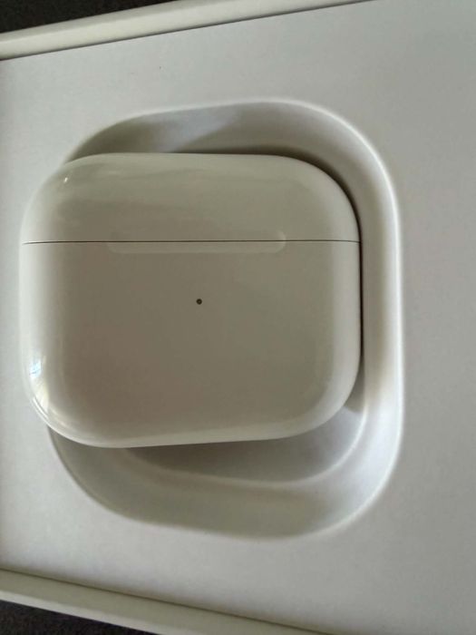 Airpods  3rd Generation