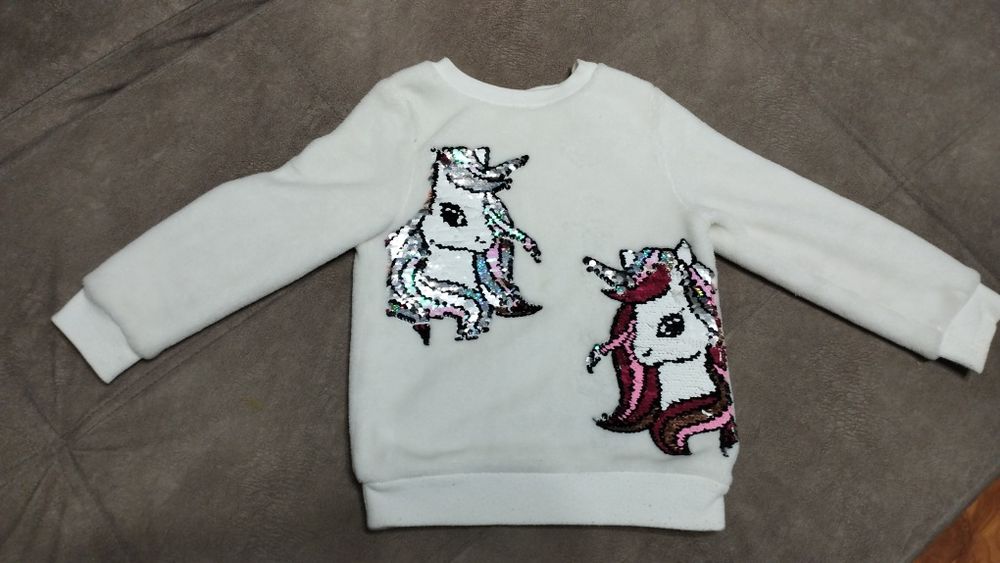 Кофточки на девочку р.104-116