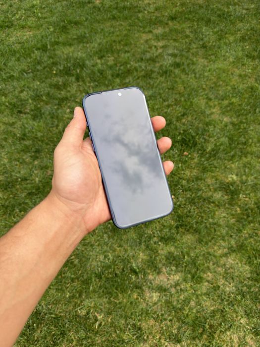 Iphone 17 pro max blue