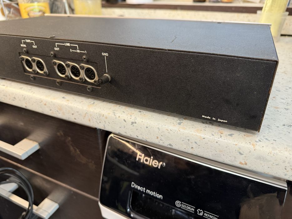 Еквалайзер Monacor