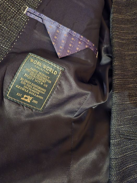 Продам костюм классический