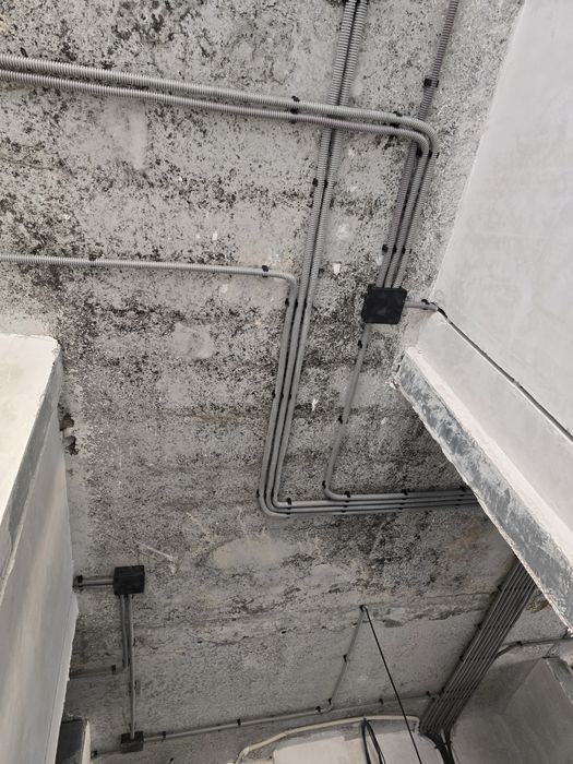 Электрик электрик