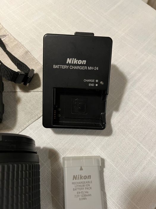 Фотоапарат Nikon d3300 Nikkor 18-140mm f/3.5-5.6g ed vr