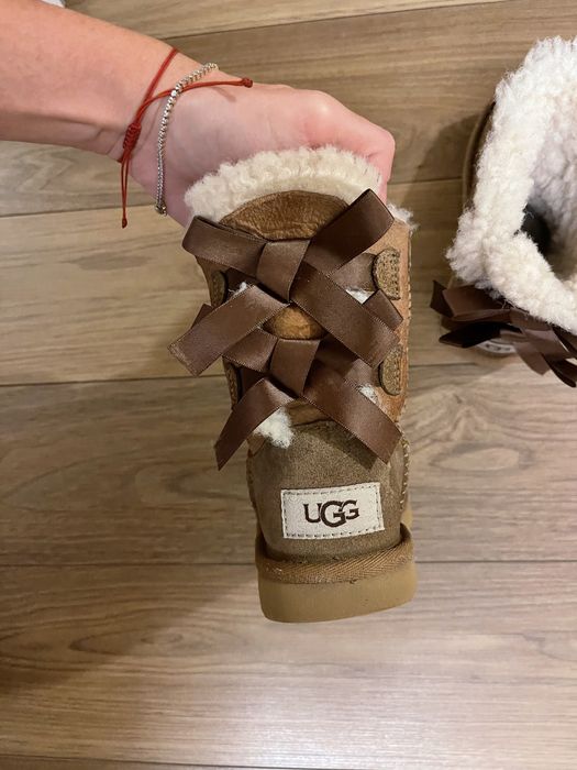 Vand Ugg fetite originali