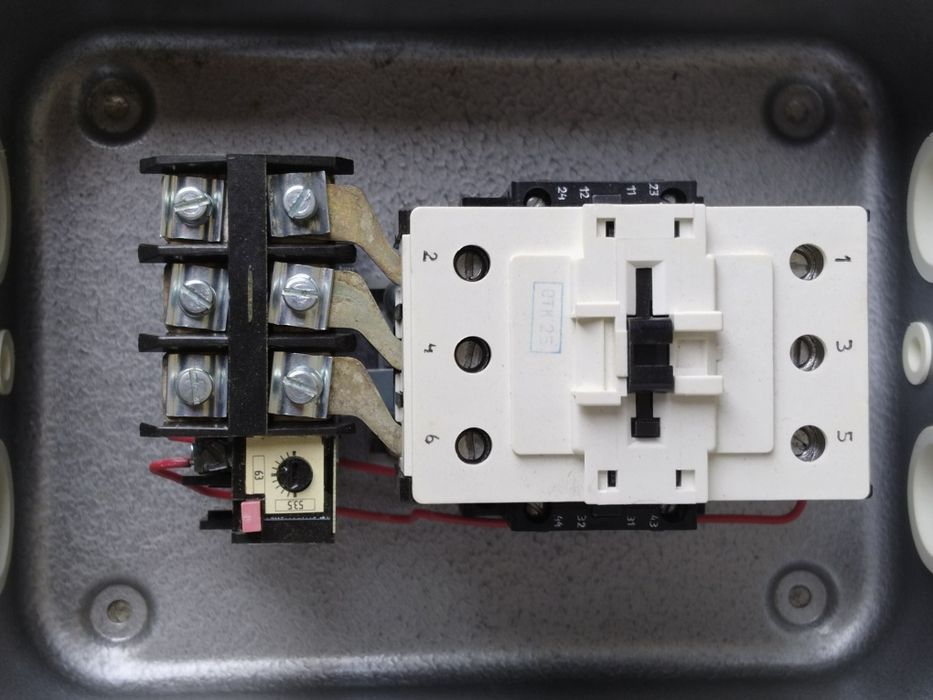 Продам электромагнитные пускатели
