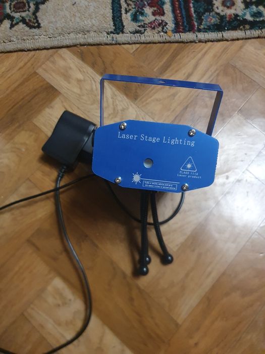 Продается новогодний проектор