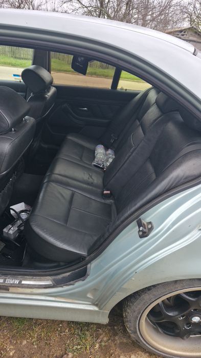 Бмв е39 530 седан