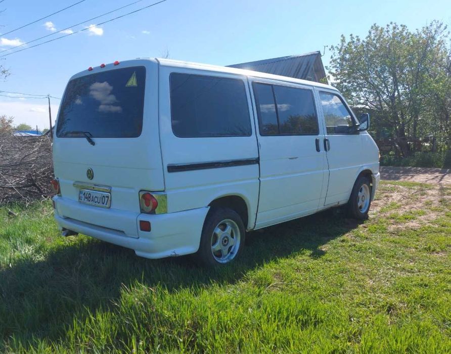 VW T4 Multivan 1995