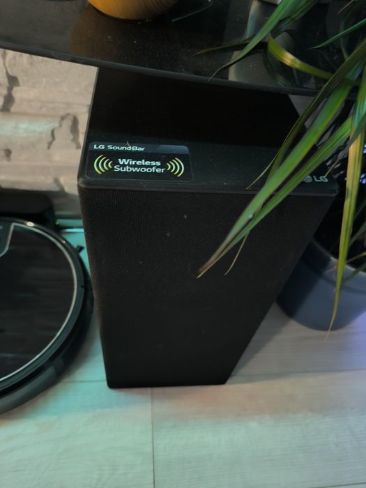 Soundbar LG SN5 2.1, 400W, Bluetooth, Subwoofer wireless, Dolby, Черен