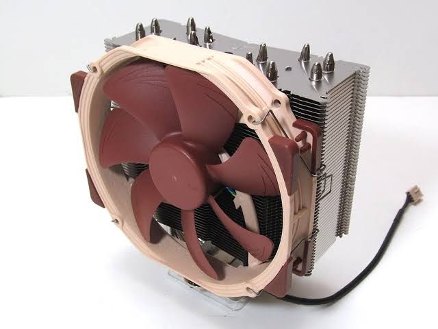 Noctua NH-U14S кулер для процессора .