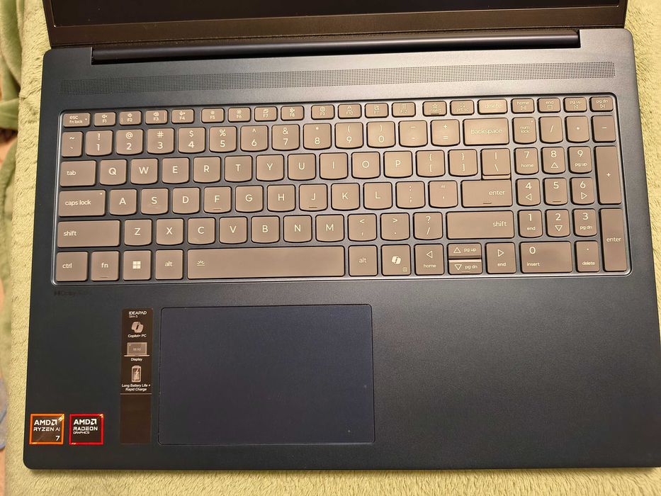 IdeaPad Slim 5, RyzenAI 7 350, 16" OLED, 32GB DDR5, SSD 1TB, Windows11