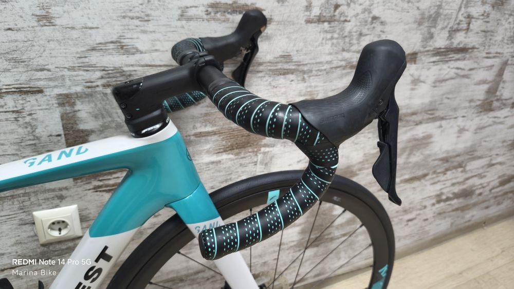 Карбонов шосеен велосипед Fondriest Gand Disc Ultegra Fulcrum 4 | 52