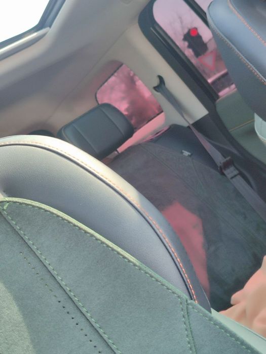 Engil avtomobil Sotiladi Icar03