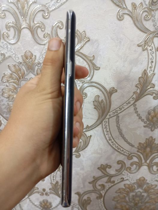 Samsung galaxy S10 plus 5G
Samsung Galaxy S10+Plus 5G
Joyi : 256 GB
O