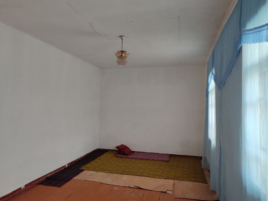 Уй сотилади космоободда