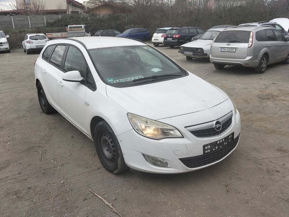 Opel Astra J 1.7cdti An 2012 Proprietar