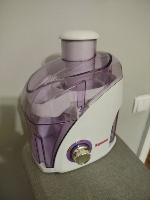 Продается соковыжималка