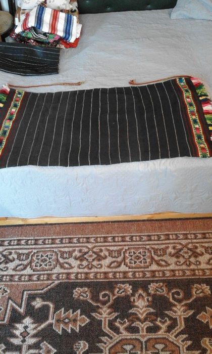 китеници,аши,черги,одеала-нови-30лв