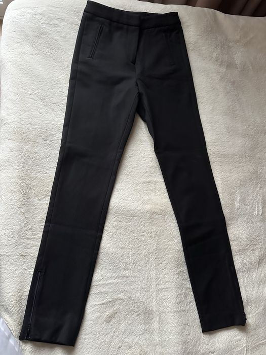 Оригинален панталон черен Moncler