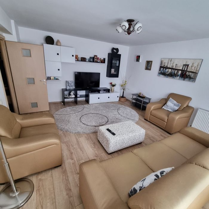 Apartament decomandat 2 camere, Lacul Morii