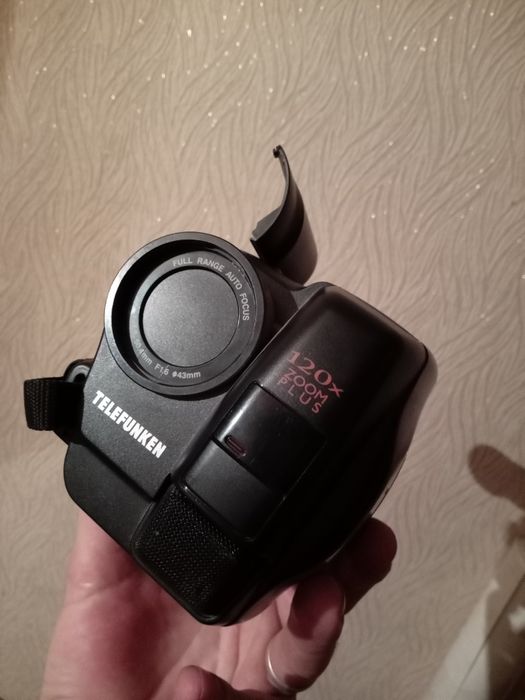 Видеокамера рабочая. ДЁШЕВО.