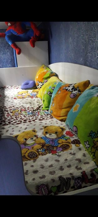 Продам квартиру 3-х комнатную