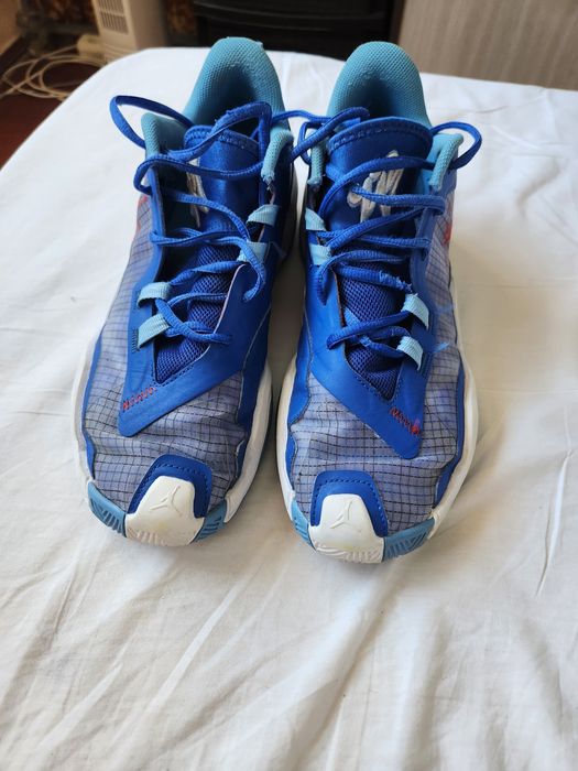 Adidasi Air Jordan barbatesti nr 42
