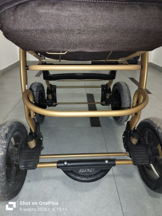 Продам почти новую Коляску.