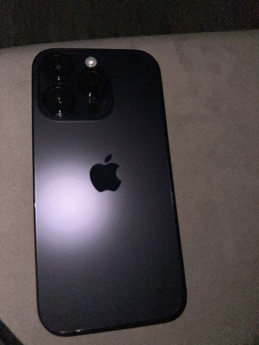 Продам 14 про в отличном состояние