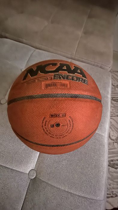 Баскетбольный мяч Wilson