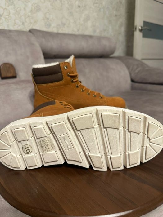 Зимние ботинки новые