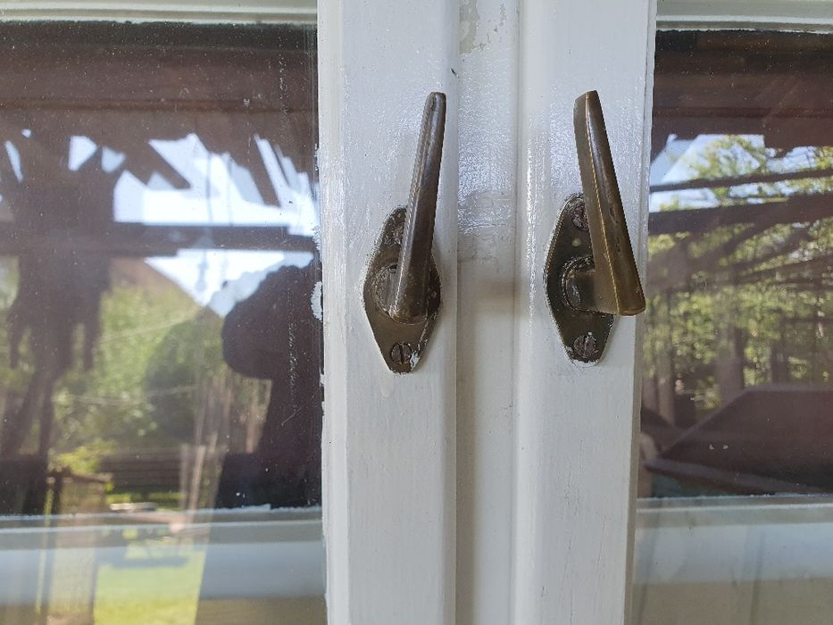 Vand geamuri casa saseasca,duble, 2 și 4 canate în stare f.buna