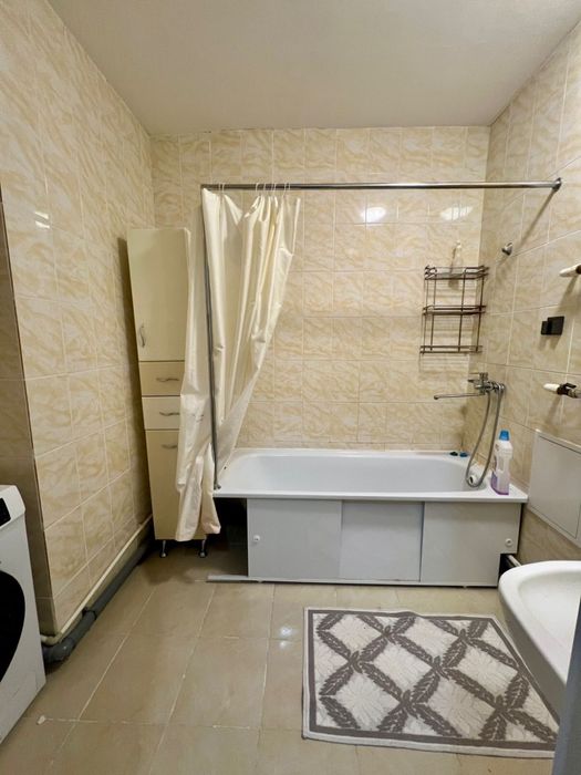 Сдаётся полноценная двухкомнатная