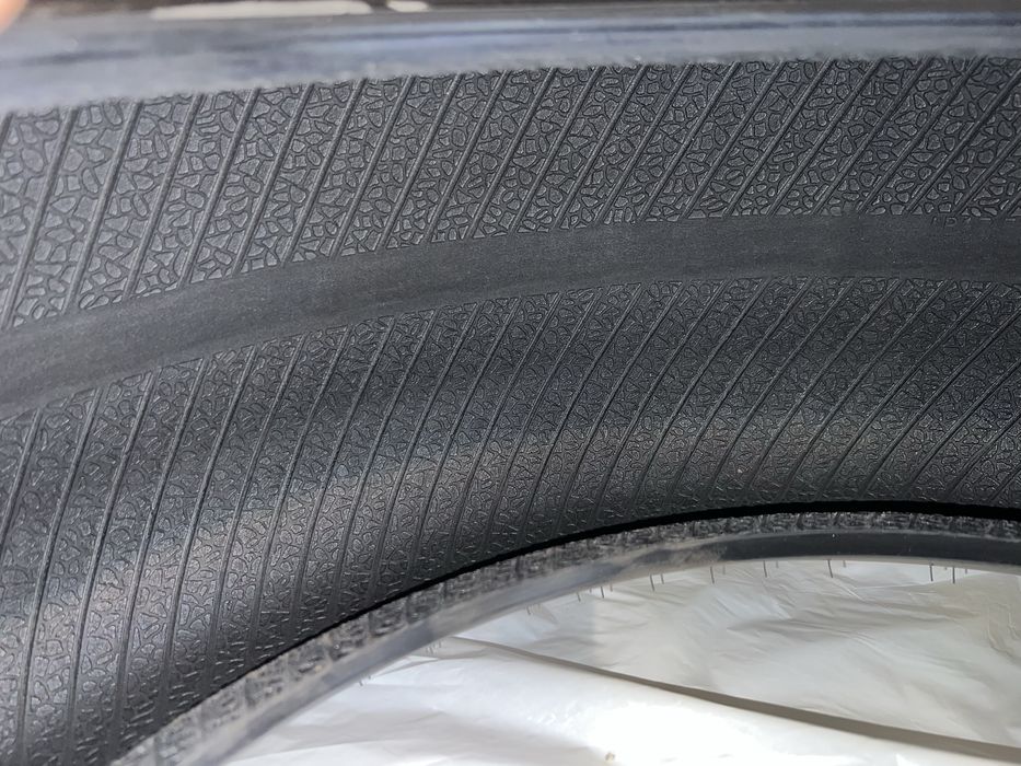 Комплект новой летних шин