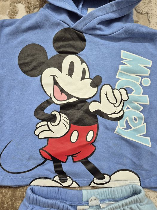 Trening H&M cu Mickey