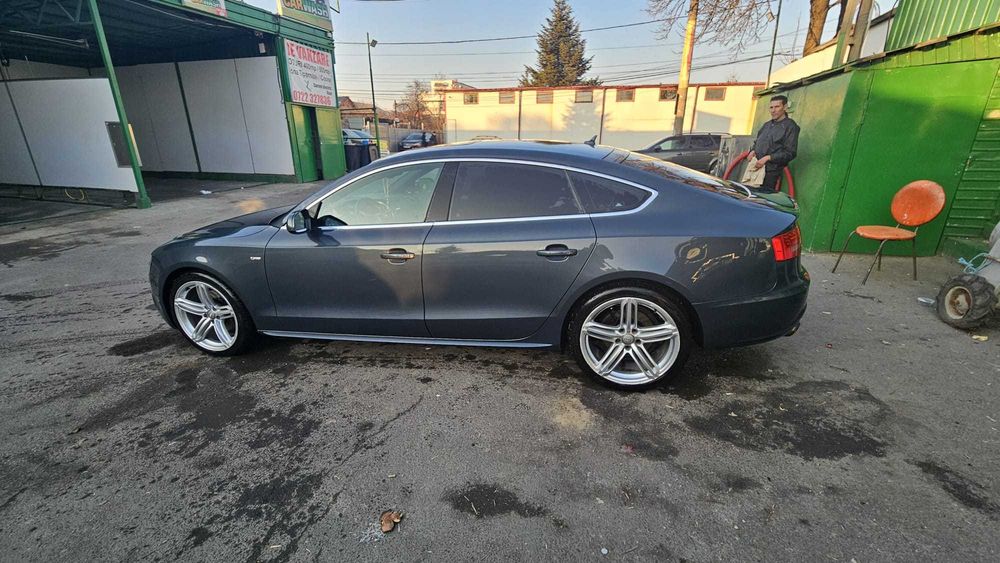 VAND AUDI A5 2.0 tfsi quatrro Sline