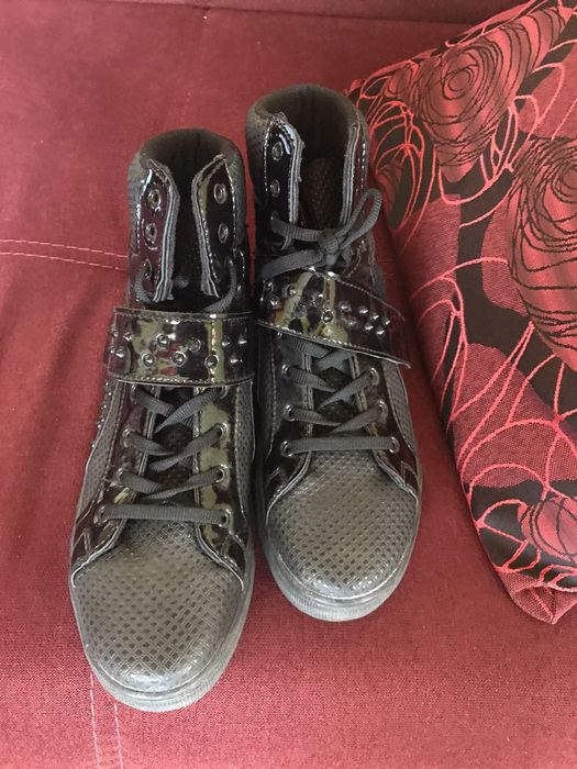 Страхотни кецове