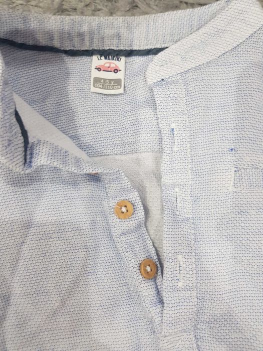 Запазени детски ризи, носени само по 1 път