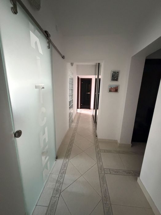 Vând Apartament