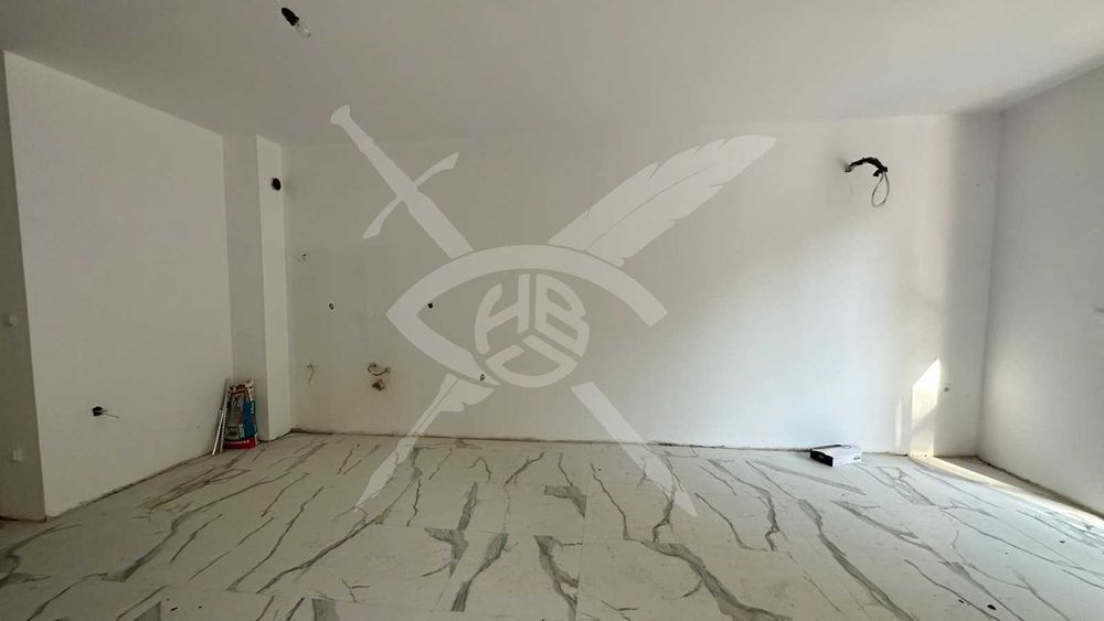 Продава се Многостаен апартамент в Приморско - 195 кв.м за 353 €/кв.м - Снимка #2