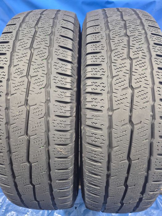 205/75/16c TOYO 113/111