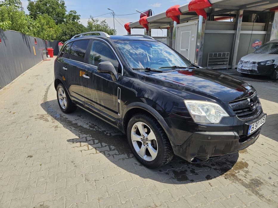 Vand Opel antara 4x4 pret foarte fix