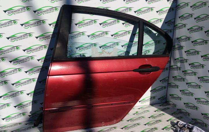 Geam usa spate stanga BMW Seria 3 E46