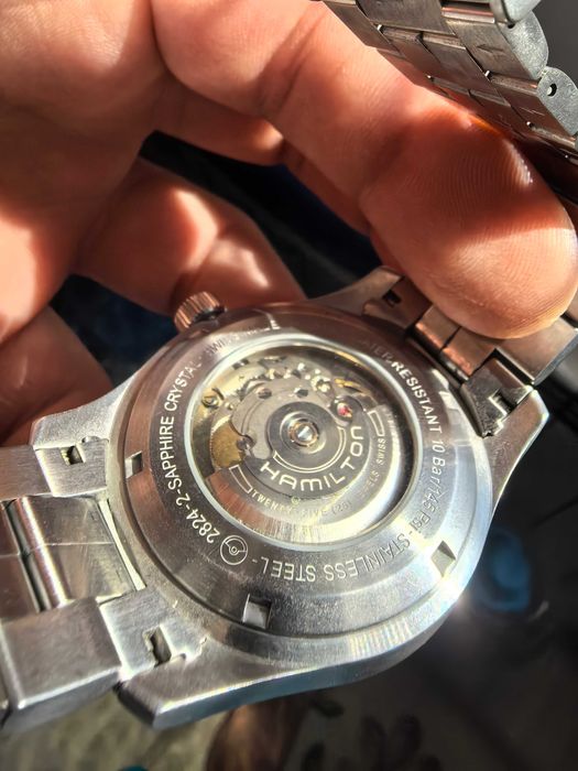 Часовник hamilton KHAKI
